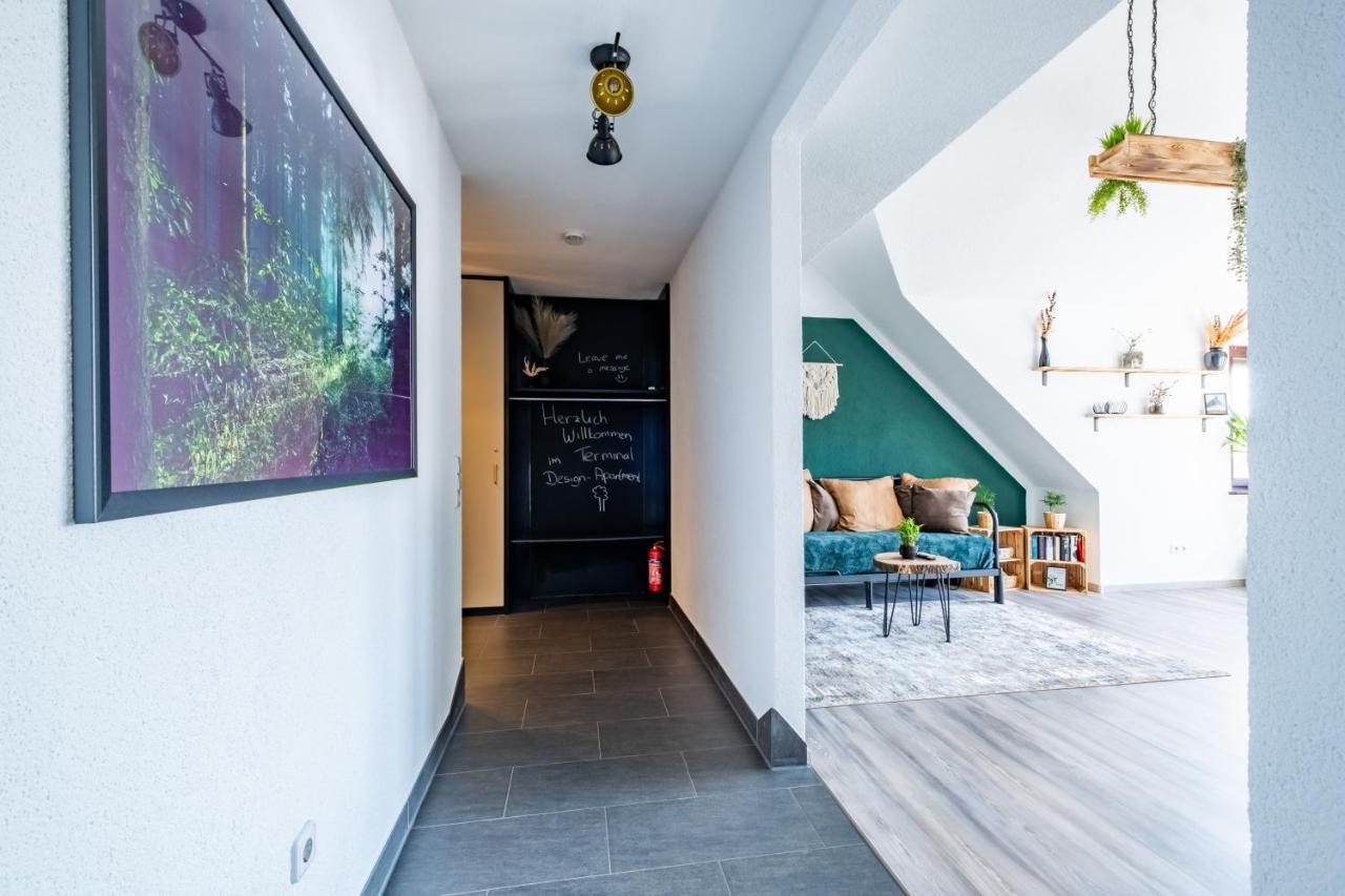 Nature Terminal Apartment - Unterwegs Zuhause Steinenbronn Exteriör bild